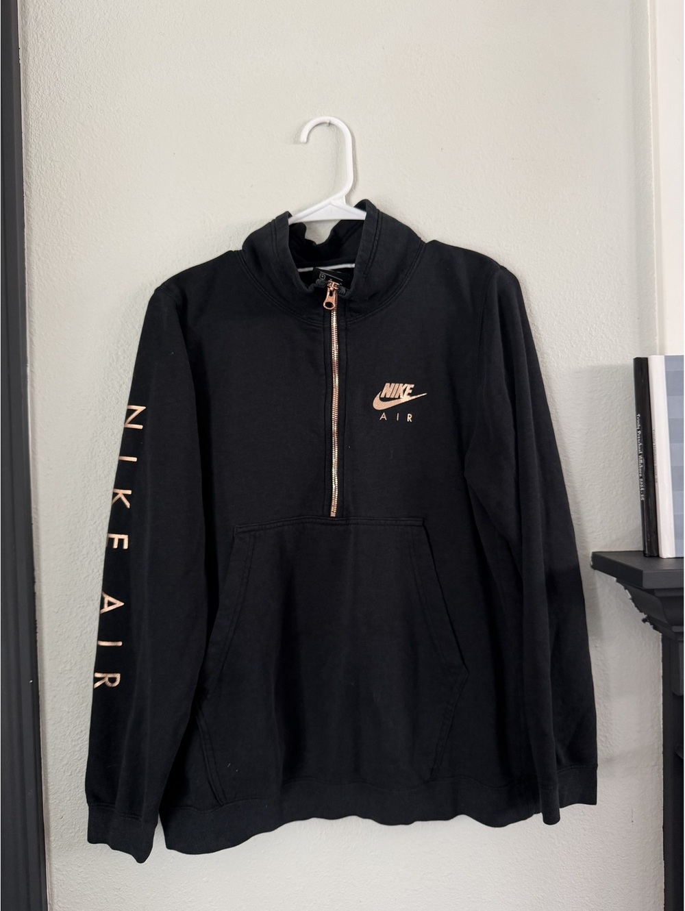 Nike quarter zip medium